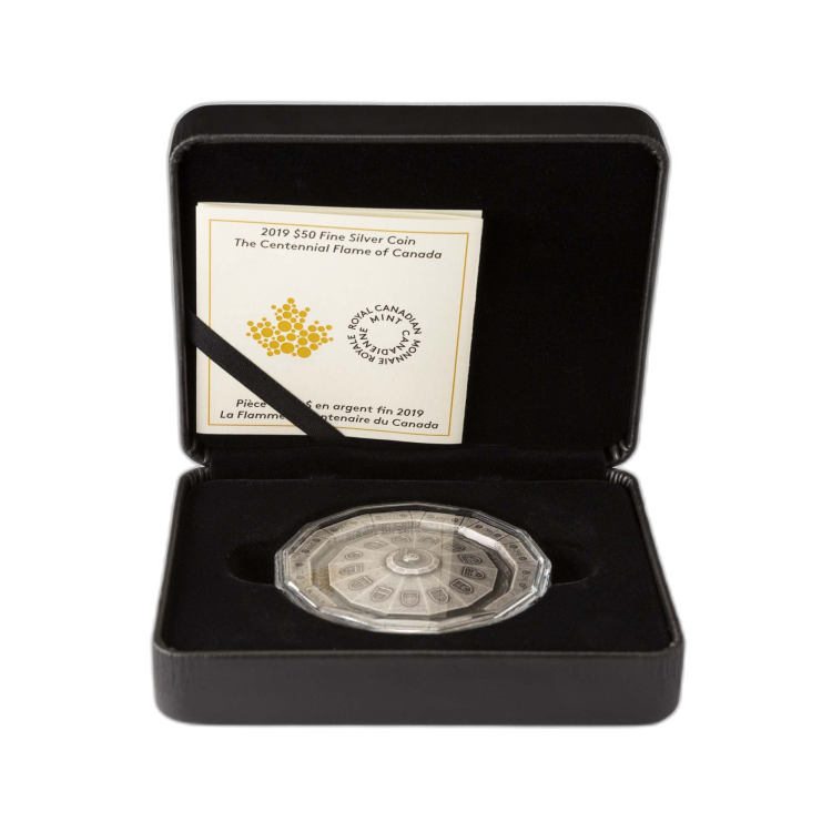 3 Troy ounce zilveren munt De Eeuwige Vlam van Canada 2019 perspectief 6